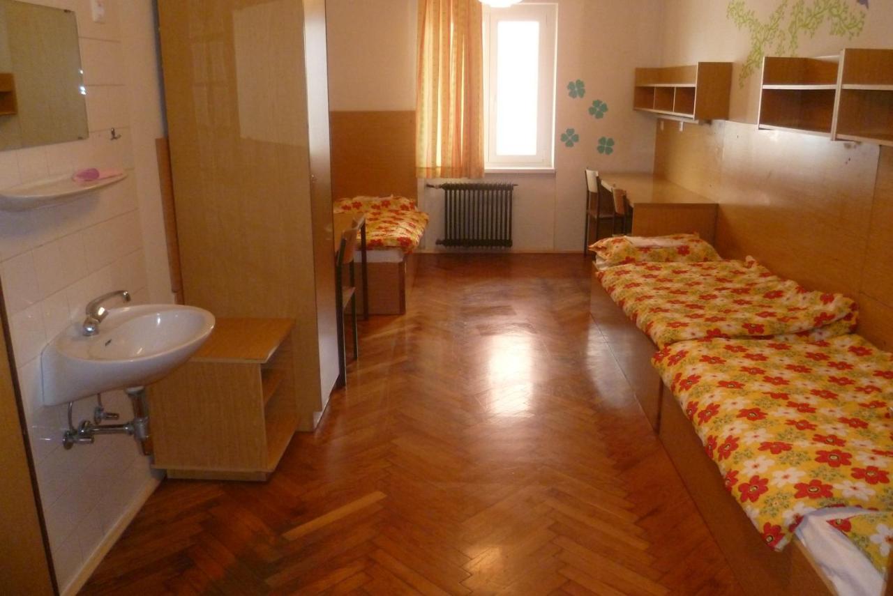 Hostel Tabor Lublana Pokój zdjęcie